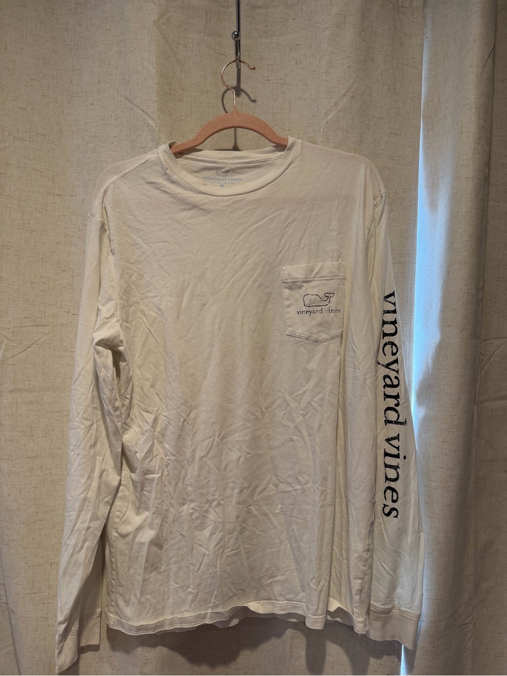Vineyard Vines White Long-Sleeve Pocket Tee with Sleeve Logo